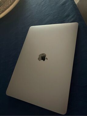 Apple 13.3 inches MacBook Air- Space Gray
